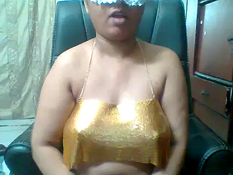 Snapshot of kamayanisingh24 chatting on December 12, 5:48 pm kamayanisingh24 online show from December 12, 5:48 pm