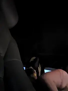 Snapshot of GoddessNikolia chatting on October 10, 11:15 pm GoddessNikolia online show from October 10, 11:15 pm