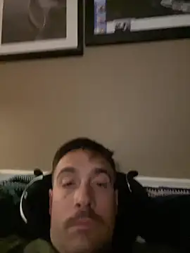 Snapshot of OCboi chatting on May 12, 3:47 am OCboi online show from May 12, 3:47 am
