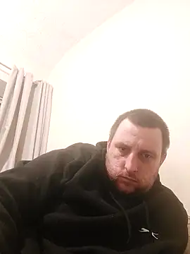 Snapshot of HE-M123 chatting on February 22, 7:47 pm HE-M123 online show from February 22, 7:47 pm