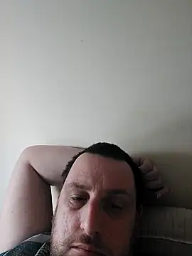 Snapshot of HE-M123 chatting on February 23, 12:27 pm HE-M123 online show from February 23, 12:27 pm