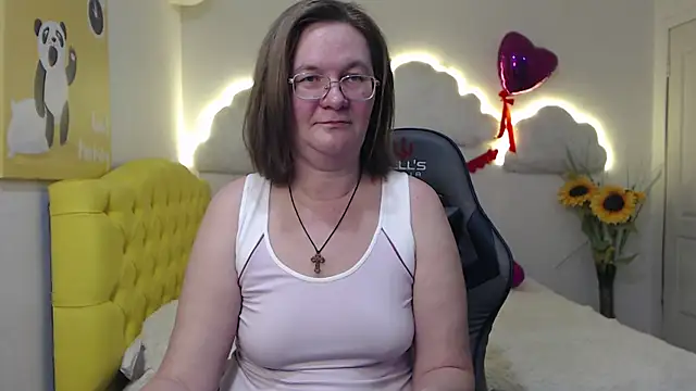 Snapshot of HolyMilfa chatting on March 22, 5:09 pm HolyMilfa online show from March 22, 5:09 pm