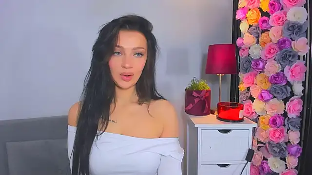 OliviaFantasy online show from November 11, 9:31 am