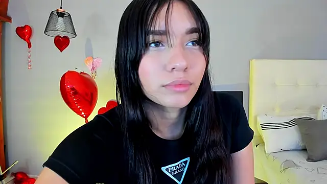 Snapshot of Maia_W10 chatting on February 23, 1:53 pm Maia W10 online show from February 23, 1:53 pm