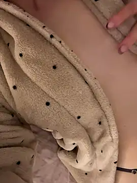 kotekxx000 online show from December 15, 8:24 pm