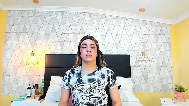 Snapshot of JustinePerry chatting on November 10, 2:54 am JustinePerry online show from November 10, 2:54 am