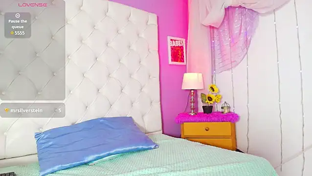 Trixiroy online show from January 28, 10:56 pm