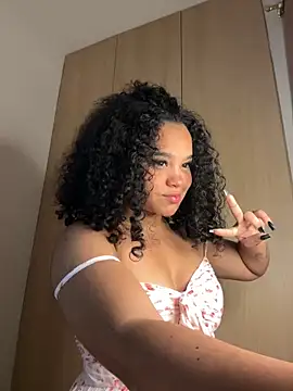 Lucy wilson5 online show from December 16, 3:19 am