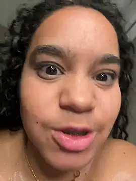 Lucy wilson5 online show from February 4, 8:13 am