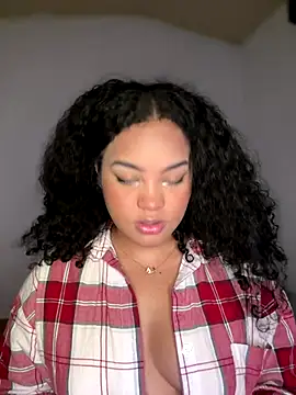 Lucy wilson5 online show from October 10, 9:30 am