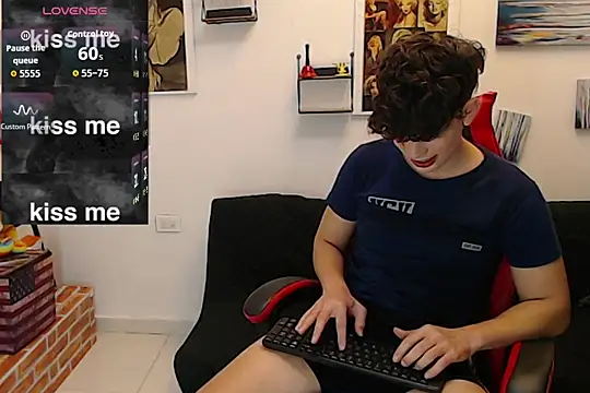 Angelo-cianuro- online show from October 15, 10:32 pm