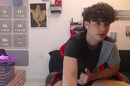 Angelo-cianuro- online show from December 13, 11:32 pm