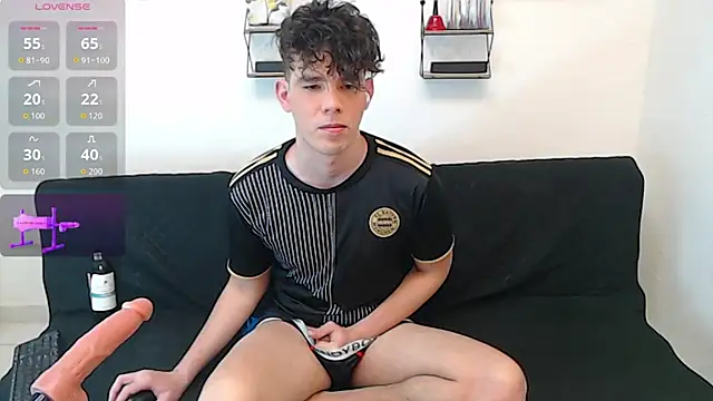 Angelo-cianuro- online show from May 4, 11:34 pm