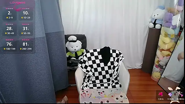 Snapshot of CN-Doudou chatting on September 12, 2:33 am CN-Doudou online show from September 12, 2:33 am