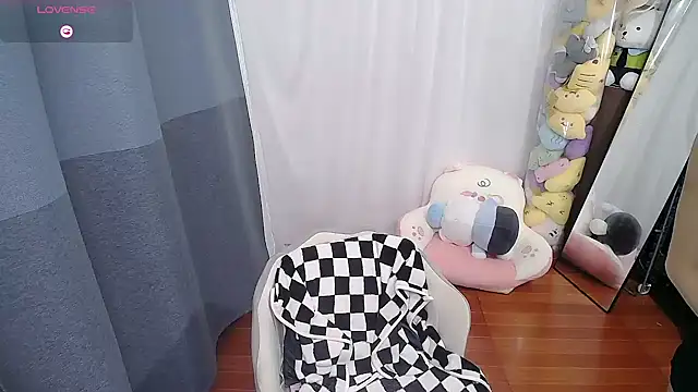 Snapshot of CN-Doudou chatting on October 30, 2:57 am CN-Doudou online show from October 30, 2:57 am