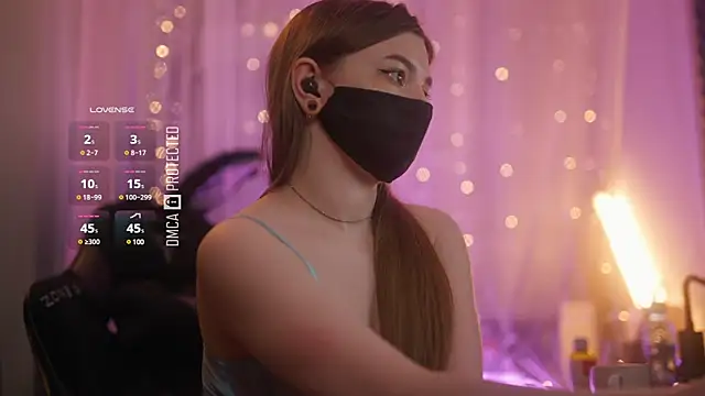 Snapshot of aarimass chatting on February 15, 7:17 pm aarimass online show from February 15, 7:17 pm