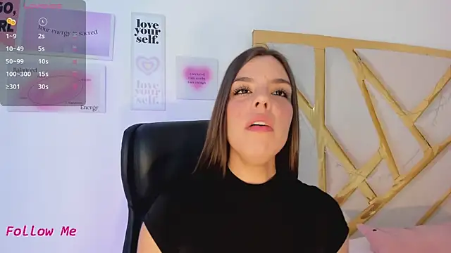 LanaJones  online show from October 1, 12:22 pm