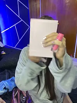 angel natural online show from February 13, 10:00 pm