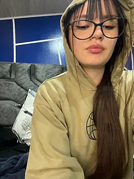 angel natural online show from February 24, 10:25 pm