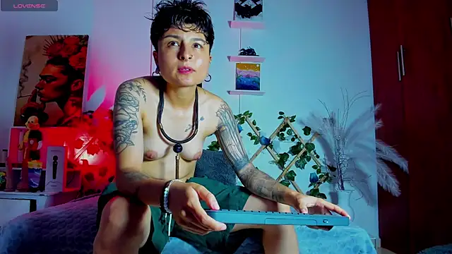 ZuryRamirez  online show from February 23, 12:08 am