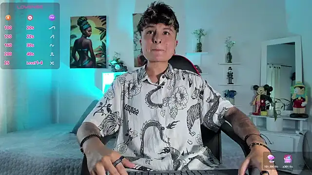 ZuryRamirez  online show from November 25, 8:09 pm