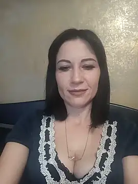 FireLily332 online show from December 26, 5:40 pm