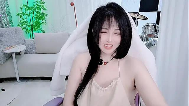 Vaness-a online show from December 20, 1:51 pm