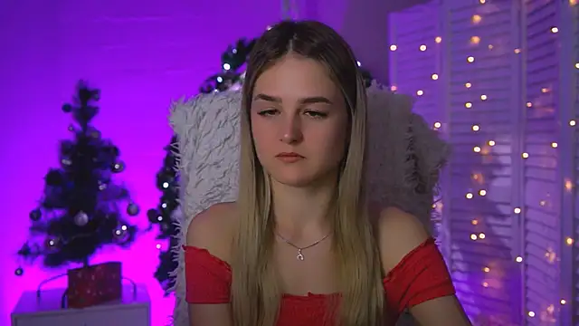 DeboraLarson online show from December 21, 3:13 am