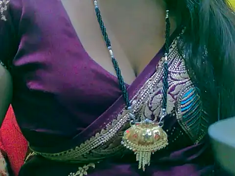 Snapshot of LOVE-SUSHILA chatting on March 10, 6:38 am LOVE-SUSHILA online show from March 10, 6:38 am