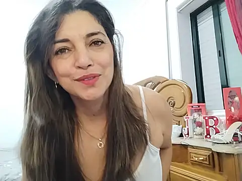 Snapshot of Julie_Boronat26 chatting on June 5, 9:59 am Julie Boronat26 online show from June 5, 9:59 am