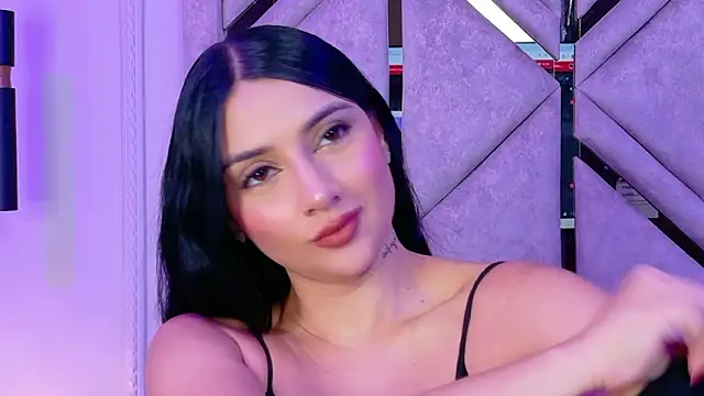 Harper-Avary online show from February 18, 2:24 pm