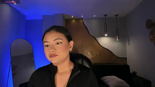 GabriellaLee online show from March 8, 11:36 am