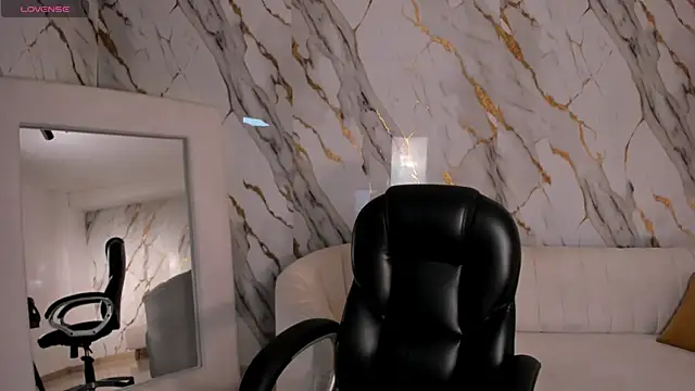 GabriellaLee online show from May 7, 3:23 am