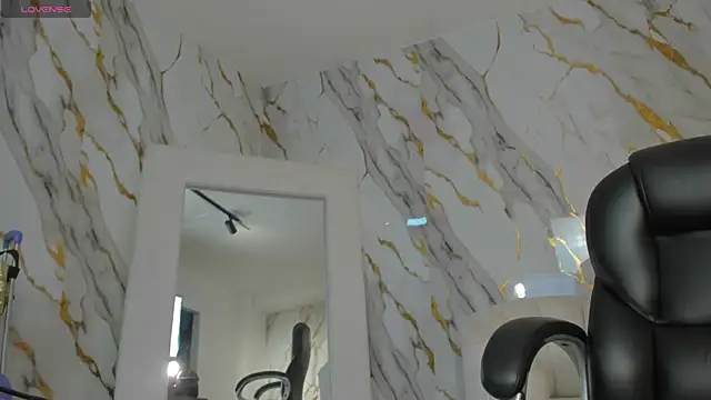 GabriellaLee online show from May 9, 3:34 am