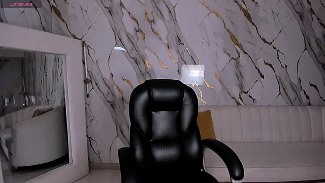 GabriellaLee online show from June 9, 2:56 am