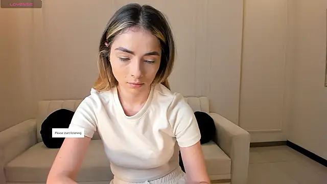 StacyWoods online show from July 12, 11:12 am