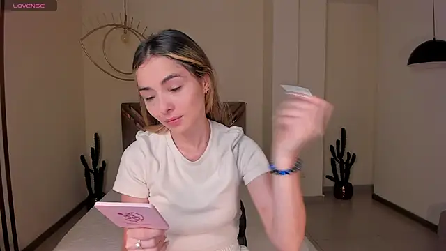 StacyWoods online show from July 27, 11:50 am