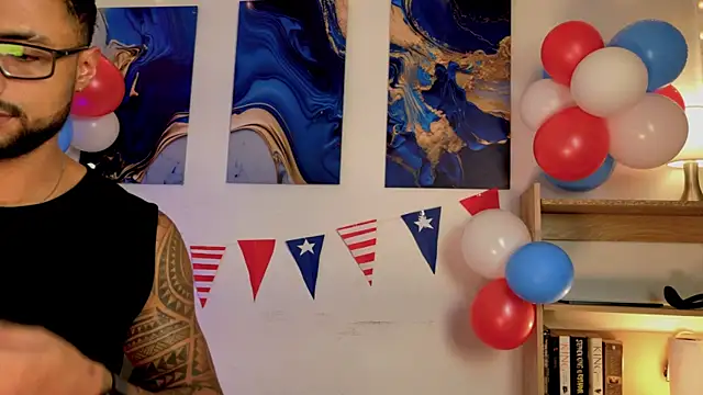 LiamGarcia1 online show from July 4, 3:51 pm