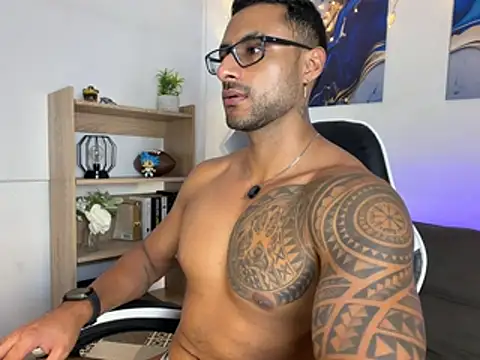 LiamGarcia1 online show from July 20, 6:54 pm