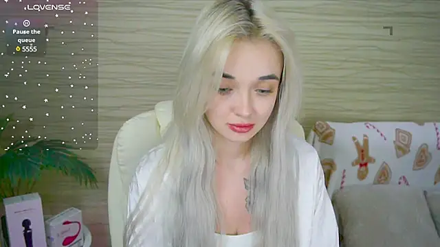 Ashley S online show from February 6, 2:44 am