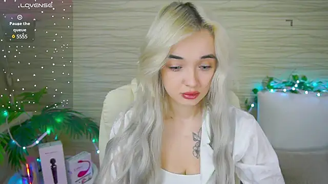 Ashley S online show from February 10, 11:13 pm