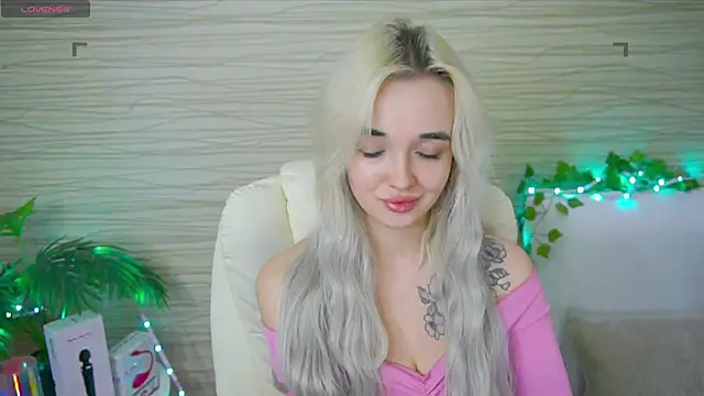 Ashley S online show from February 24, 11:09 pm