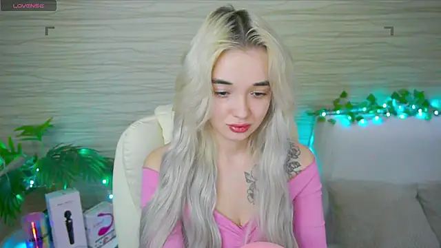 Ashley S online show from February 25, 2:14 am