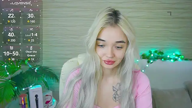 Ashley S online show from March 5, 11:05 pm