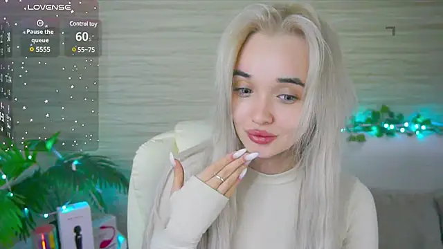 Ashley S online show from March 19, 2:16 am