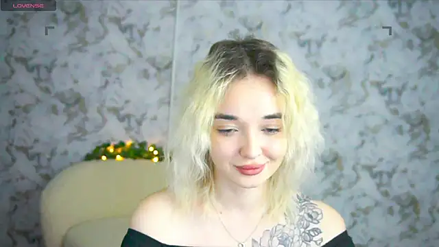 Ashley S online show from April 26, 10:18 pm