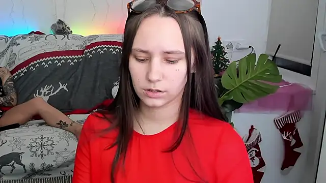 HotCaramellsTV online show from December 26, 1:21 pm