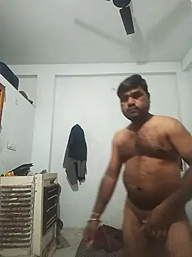 Snapshot of pintuS40 chatting on February 15, 12:48 am pintuS40 online show from February 15, 12:48 am