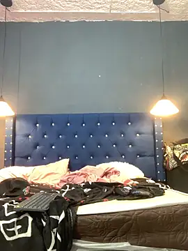 Snapshot of Salomon_koude chatting on December 21, 6:26 pm Salomon koude online show from December 21, 6:26 pm