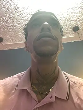 Snapshot of Salomon_koude chatting on January 15, 7:17 pm Salomon koude online show from January 15, 7:17 pm